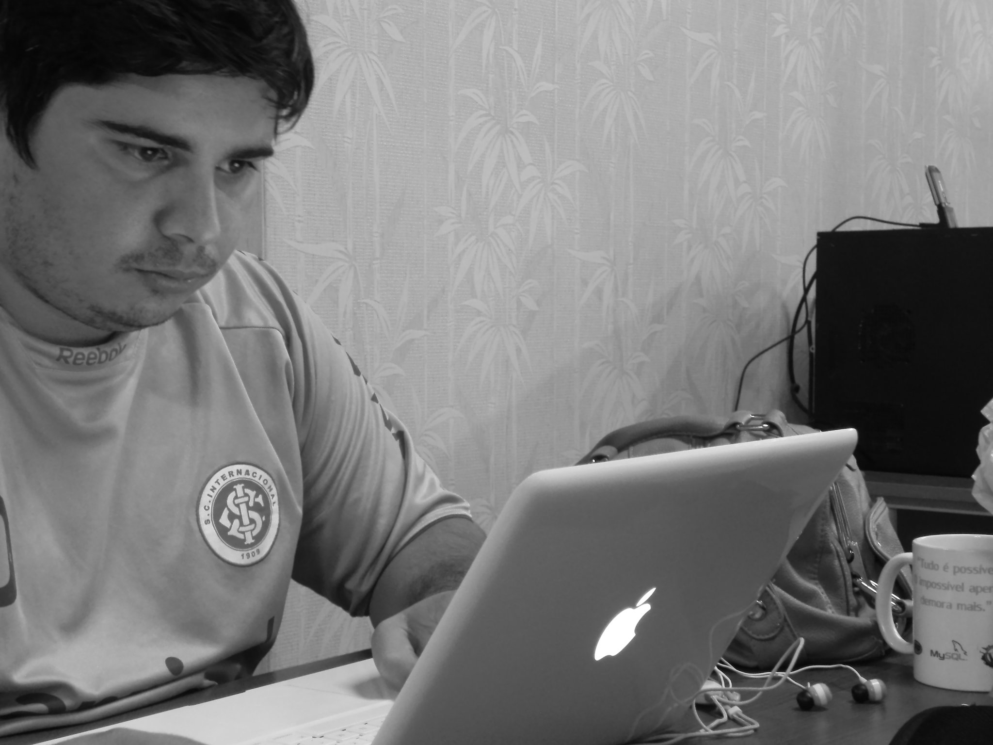 Saulo Vieira Desenvolvedor Web e Apps Android/IOS